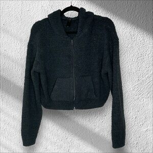 Skims Cozy‎ Knit Zip Up Hoodie
Size Women's L/XL Cozy Cropped Warm Cuddly Soft